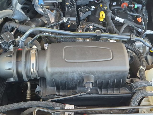 Certified 2022 Ford Explorer XLT w/ Equipment Group 202A RWD image 25