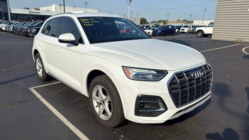 Used 2021 Audi Q5 2.0T Premium w/ Convenience Package AWD/4WD image 4