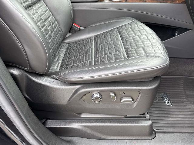 Used 2022 Cadillac Escalade Sport Platinum image 10