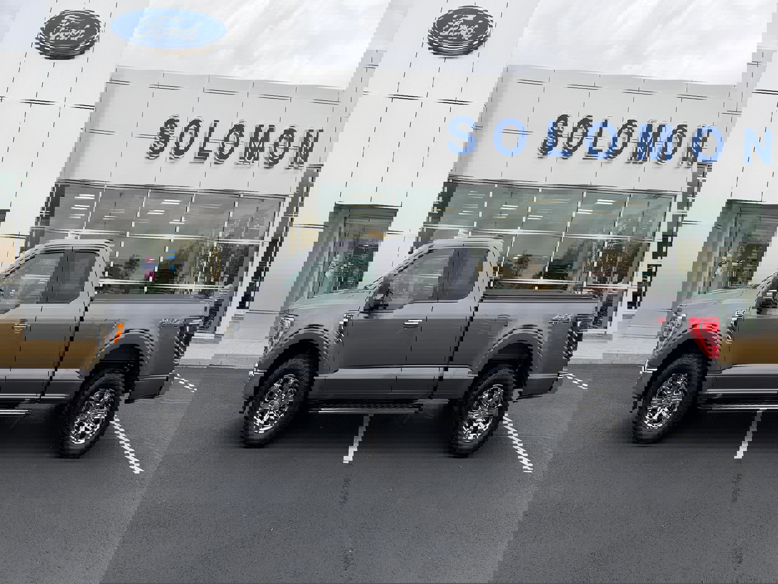 Certified 2021 Ford F150 XLT w/ Equipment Group 302A High image 6