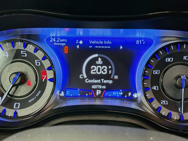 Used 2023 Chrysler 300 S RWD image 12