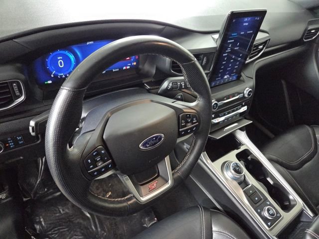 Certified 2020 Ford Explorer ST w/ ST Street Pack image 16