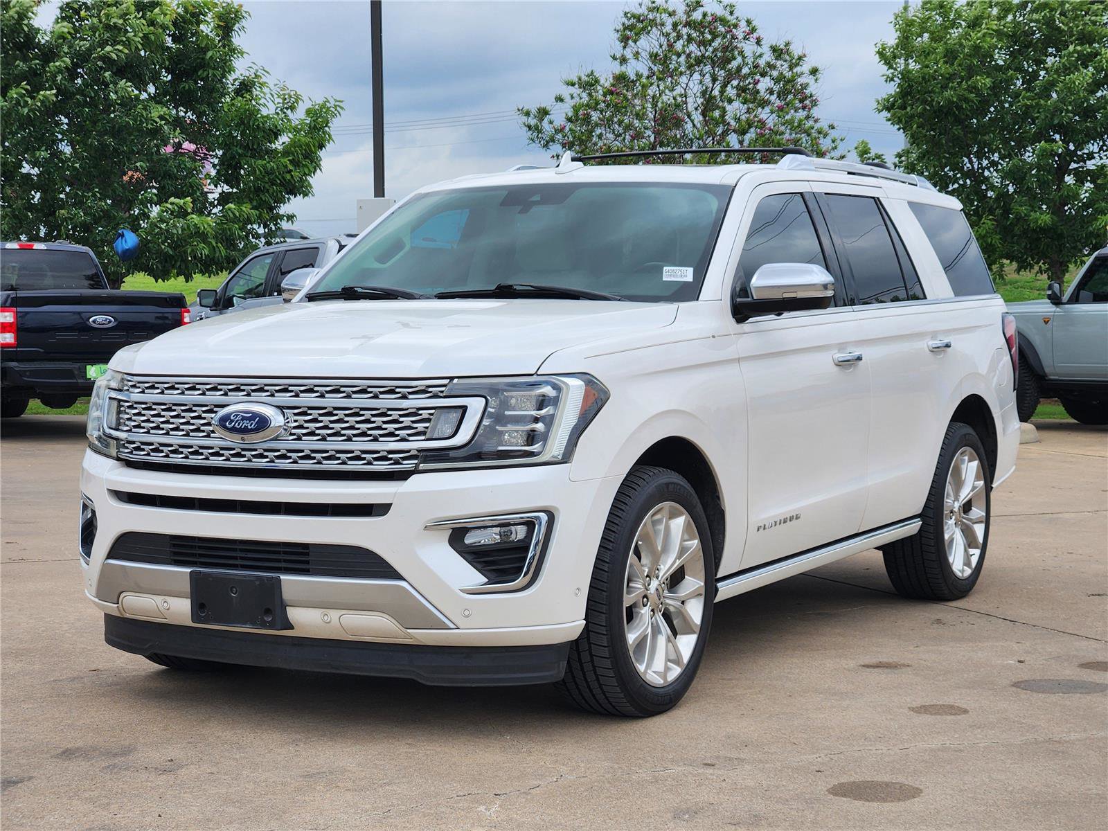 Certified 2019 Ford Expedition Platinum RWD image 4
