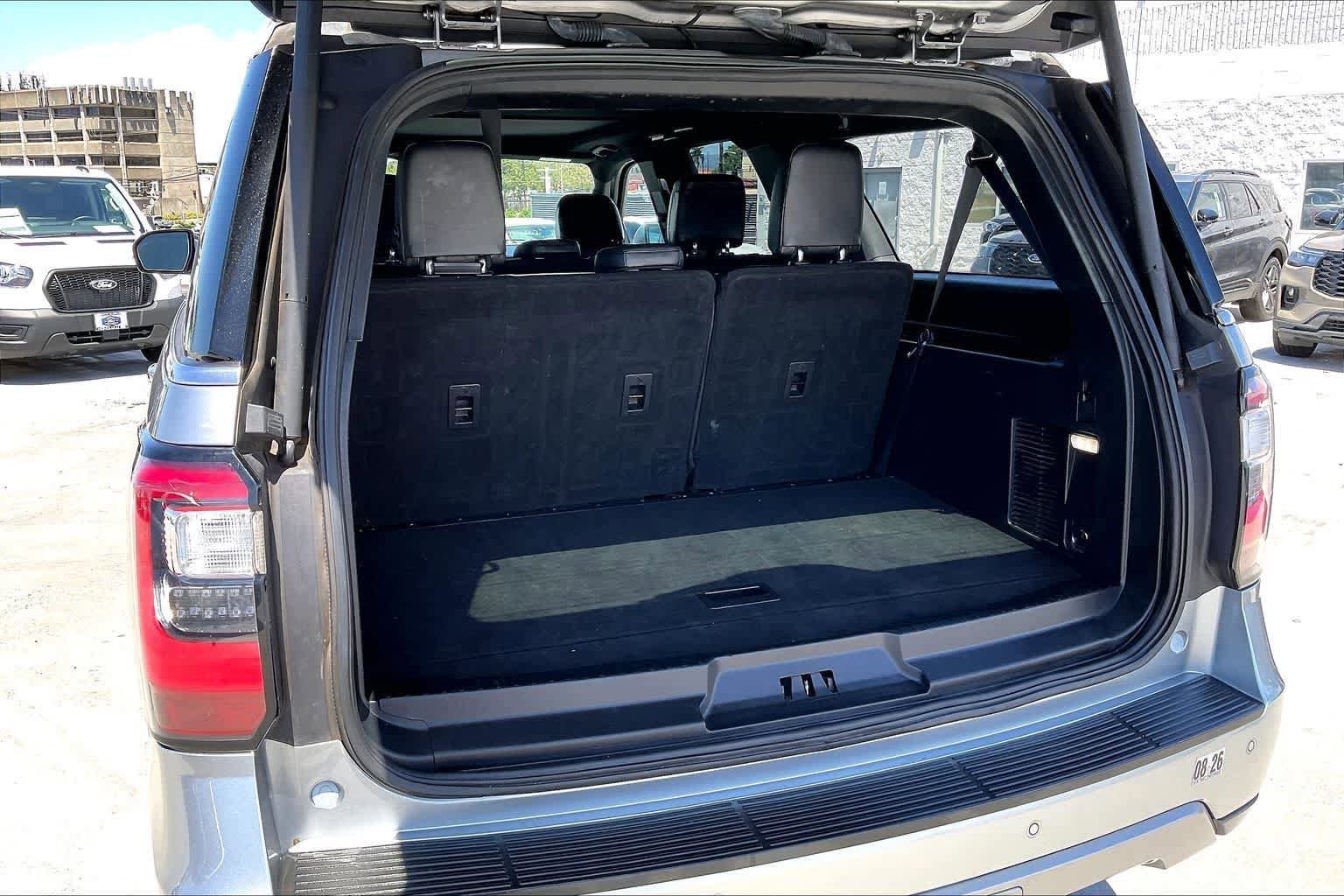 Certified 2021 Ford Expedition Max Limited RWD image 18