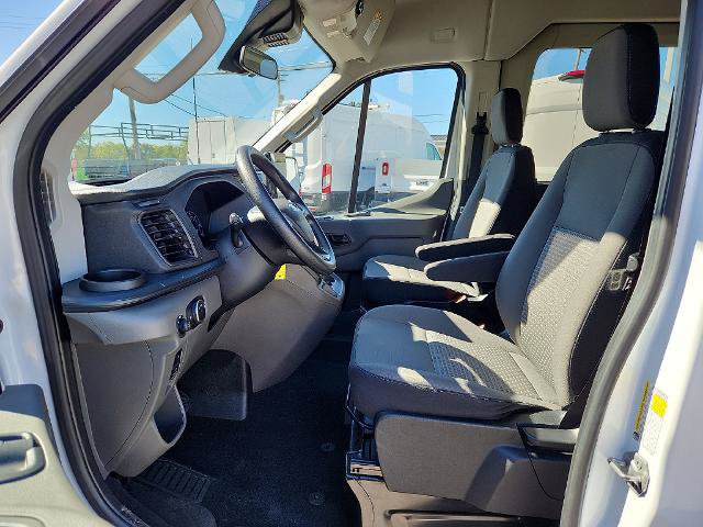 Certified 2025 Ford Transit 350 XLT RWD image 14
