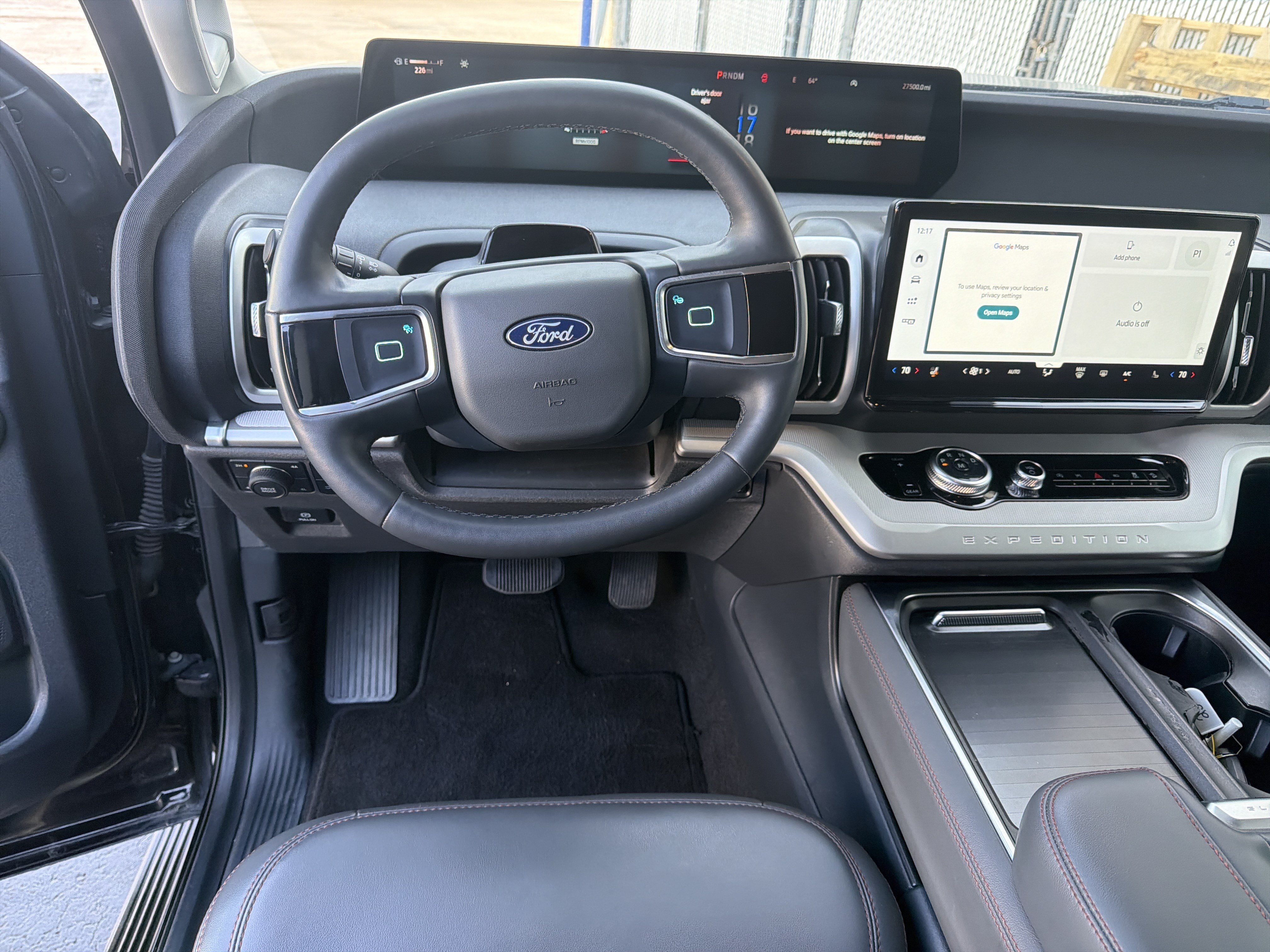 Certified 2025 Ford Expedition Active AWD/4WD image 25