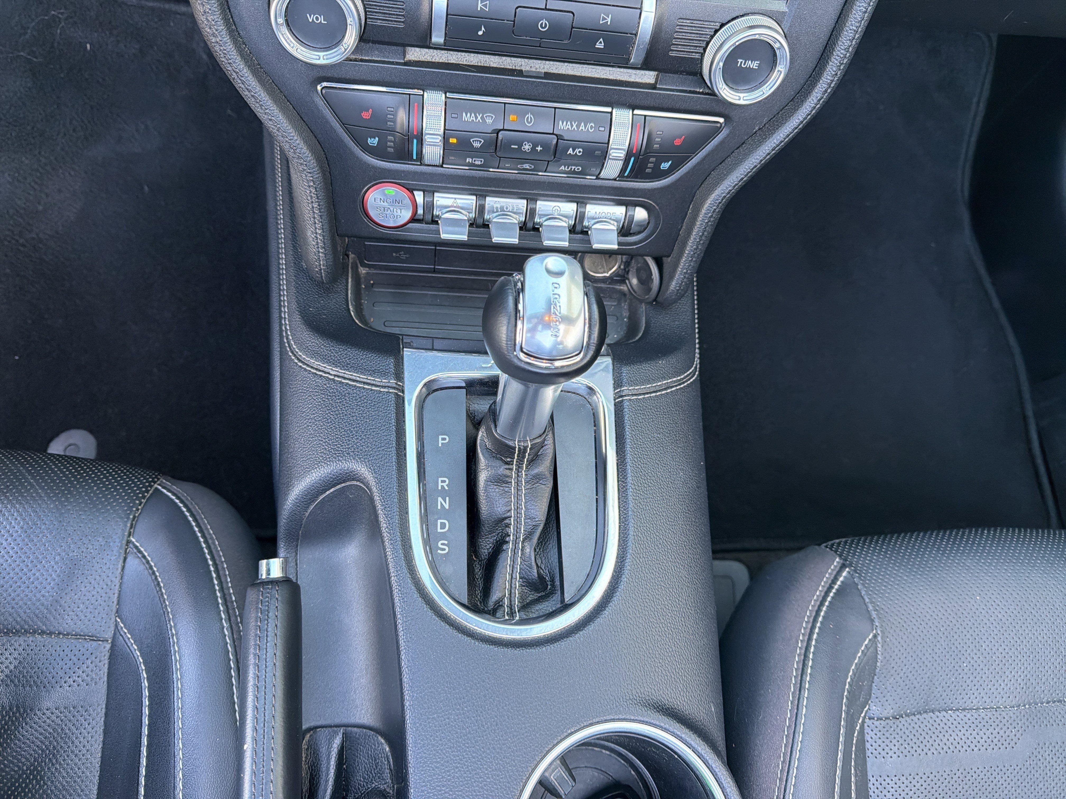 Certified 2018 Ford Mustang Premium w/ Equipment Group 201A RWD image 44