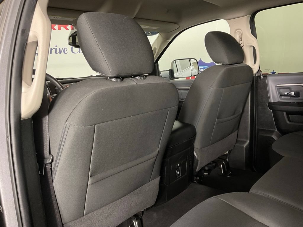 Used 2023 RAM 1500 Classic SLT w/ Trailer & Traction Group AWD/4WD image 15