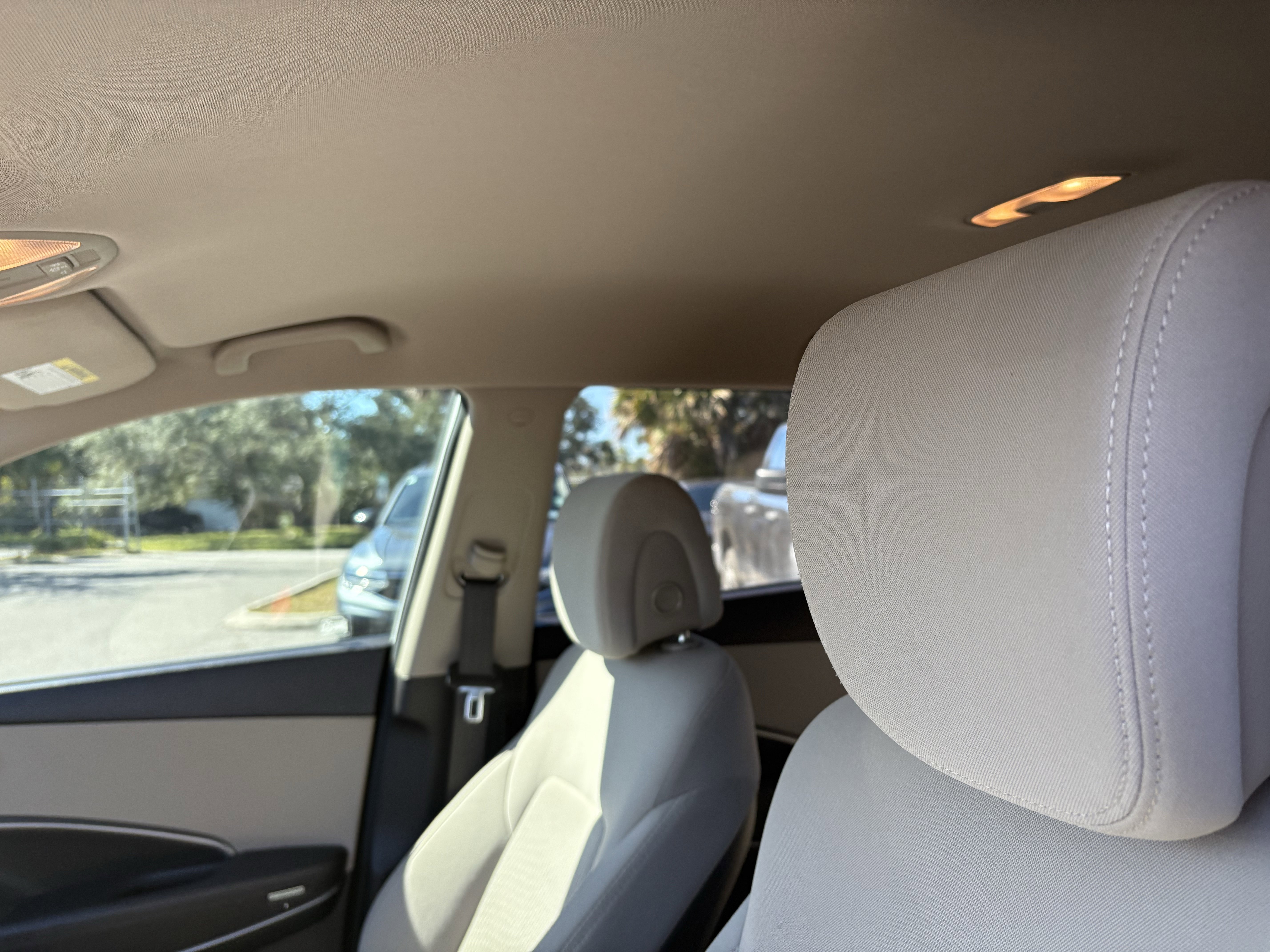 Used 2019 Hyundai Santa Fe XL SE image 23