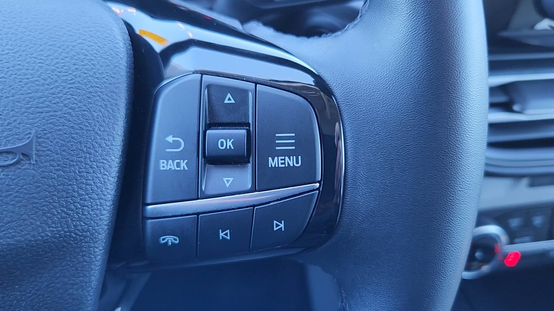 Certified 2024 Ford Escape Active image 13