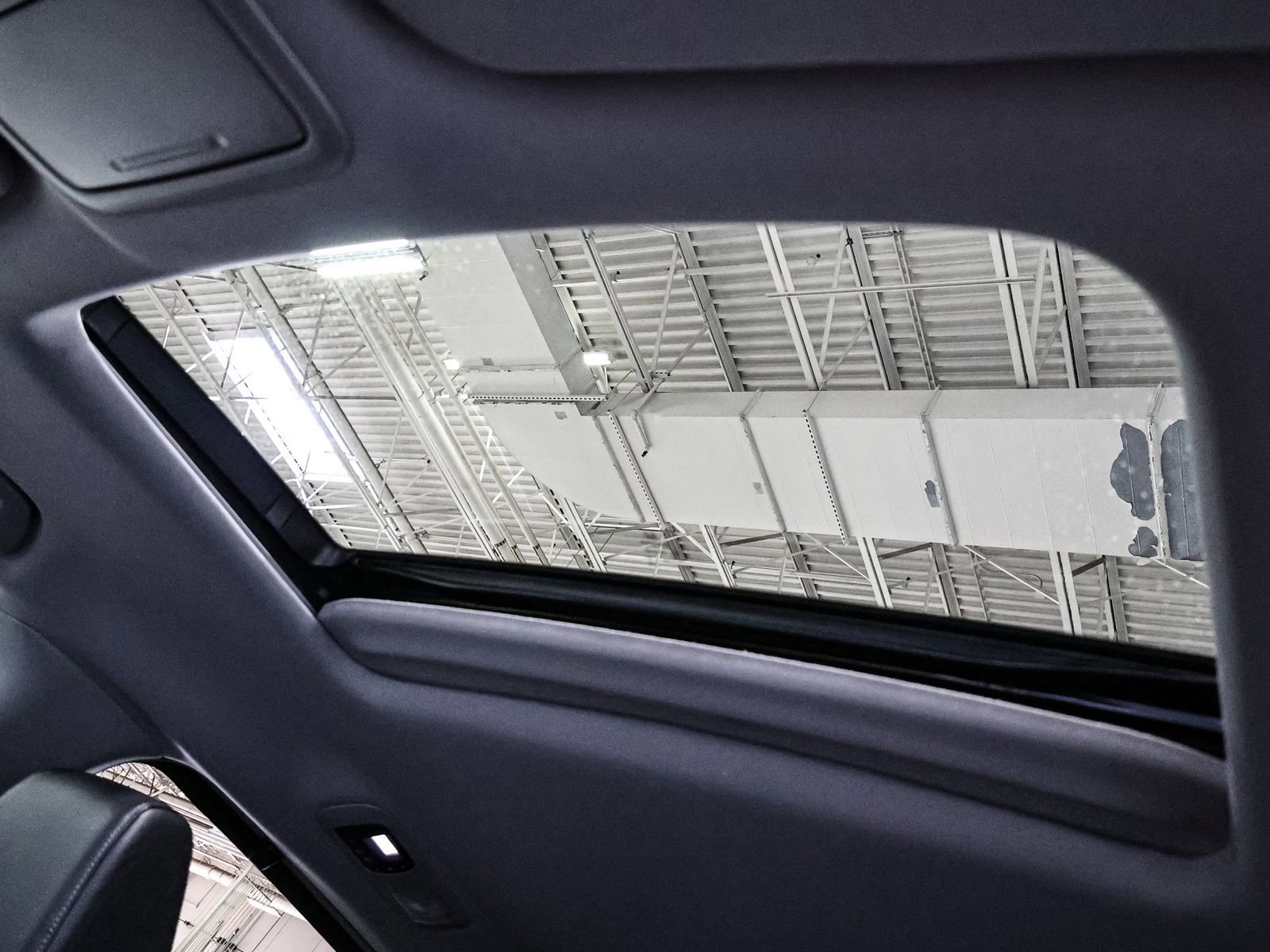 Used 2022 Honda Odyssey EX-L image 40