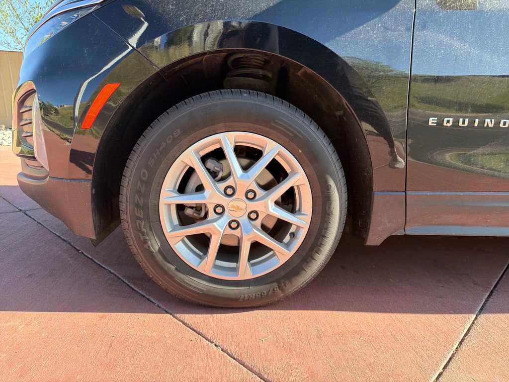 Used 2024 Chevrolet Equinox LT image 36