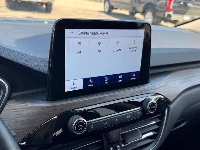 Certified 2020 Ford Escape Titanium AWD/4WD image 20