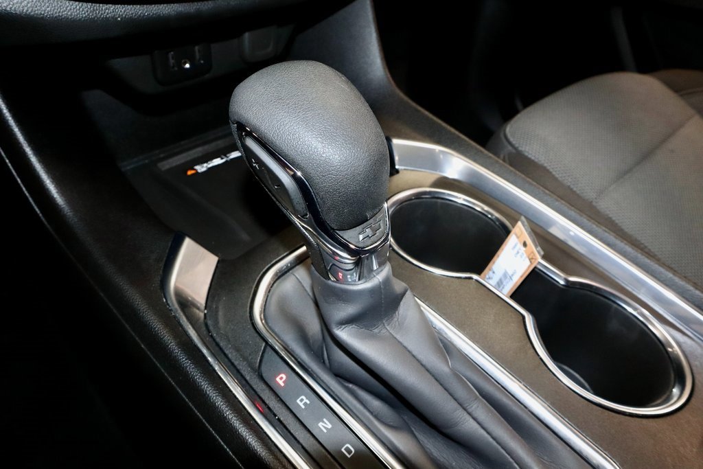 Used 2023 Chevrolet Traverse LT image 33