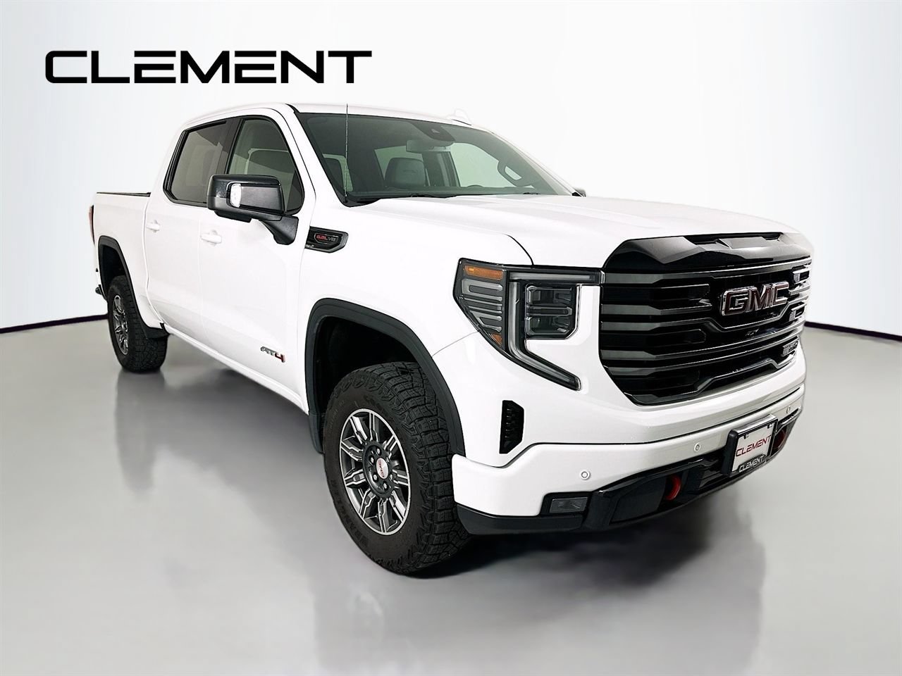 Used 2025 GMC Sierra 1500 AT4 AWD/4WD image 5