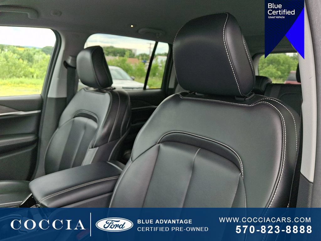 Used 2023 Jeep Grand Cherokee Limited AWD/4WD image 14