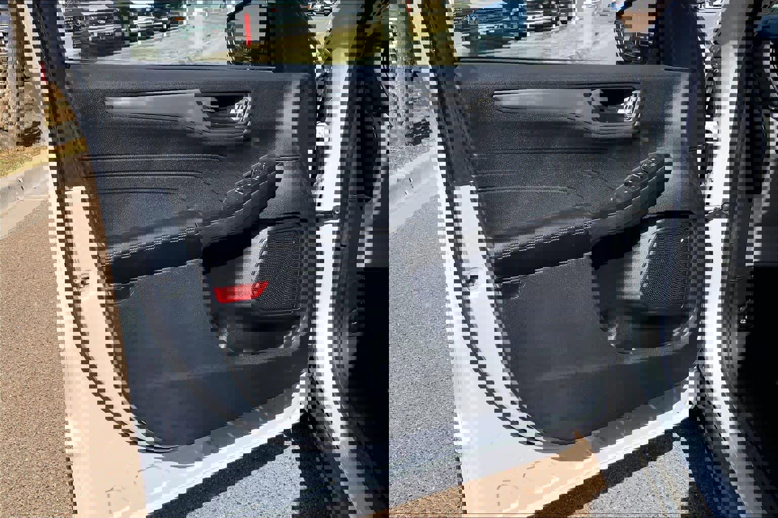 Certified 2025 Ford Escape Active FWD image 22