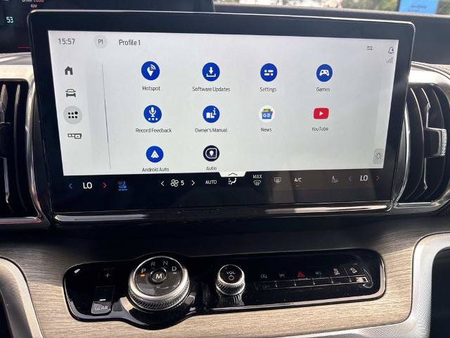 Certified 2025 Ford Expedition Platinum w/ Driver's Package AWD/4WD image 27