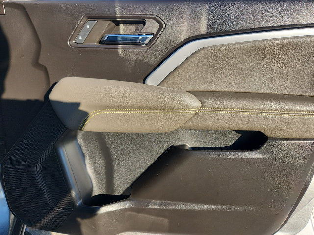 Used 2024 Chevrolet Colorado ZR2 AWD/4WD image 34