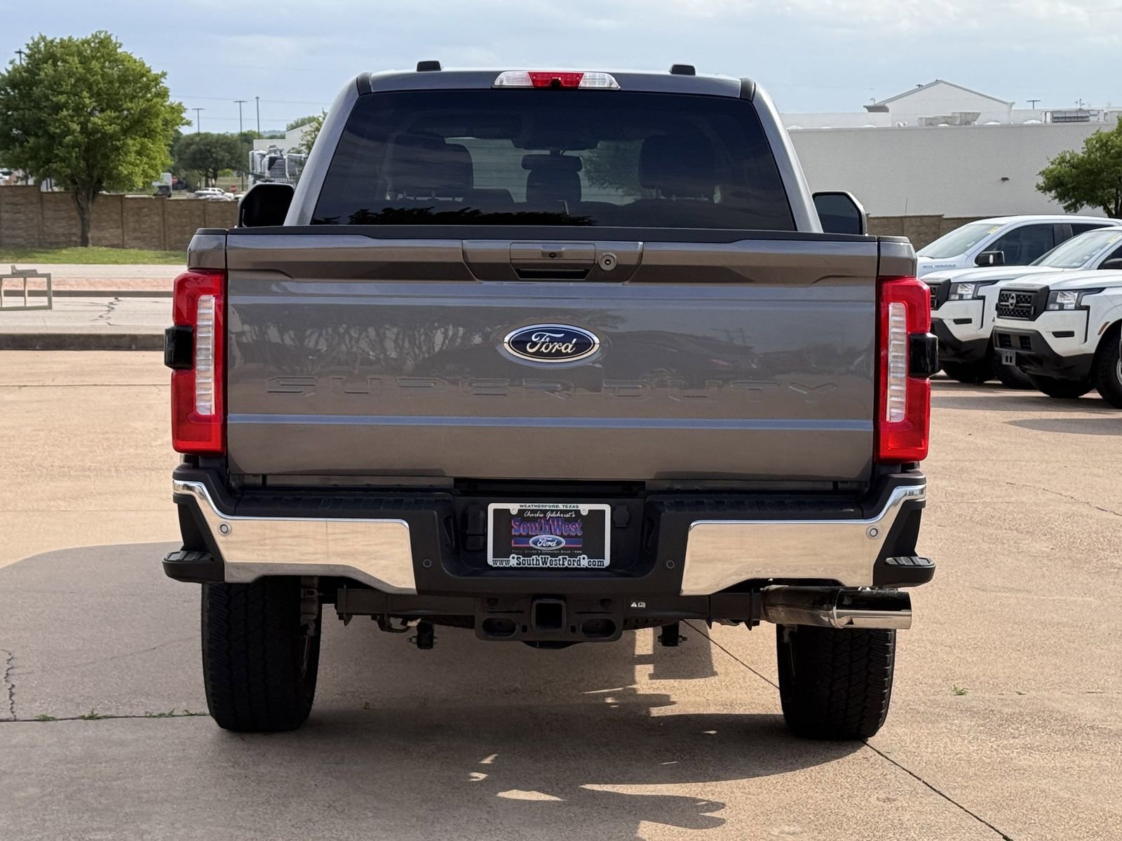 Certified 2025 Ford F250 Lariat w/ Chrome Package image 4