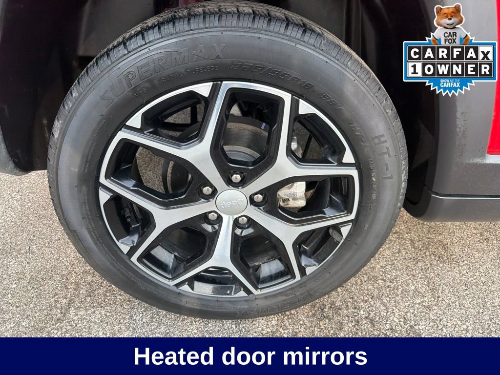 Used 2024 Jeep Compass Latitude AWD/4WD image 17