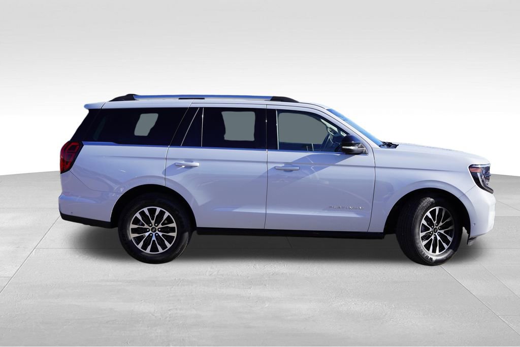 Certified 2025 Ford Expedition Platinum AWD/4WD image 3