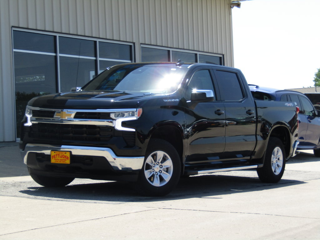 Used 2026 Chevrolet Silverado 1500 LT AWD/4WD image 12