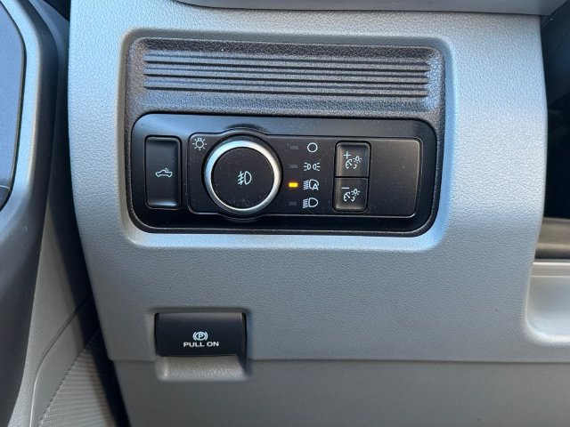 Certified 2025 Ford F250 XLT AWD/4WD image 17