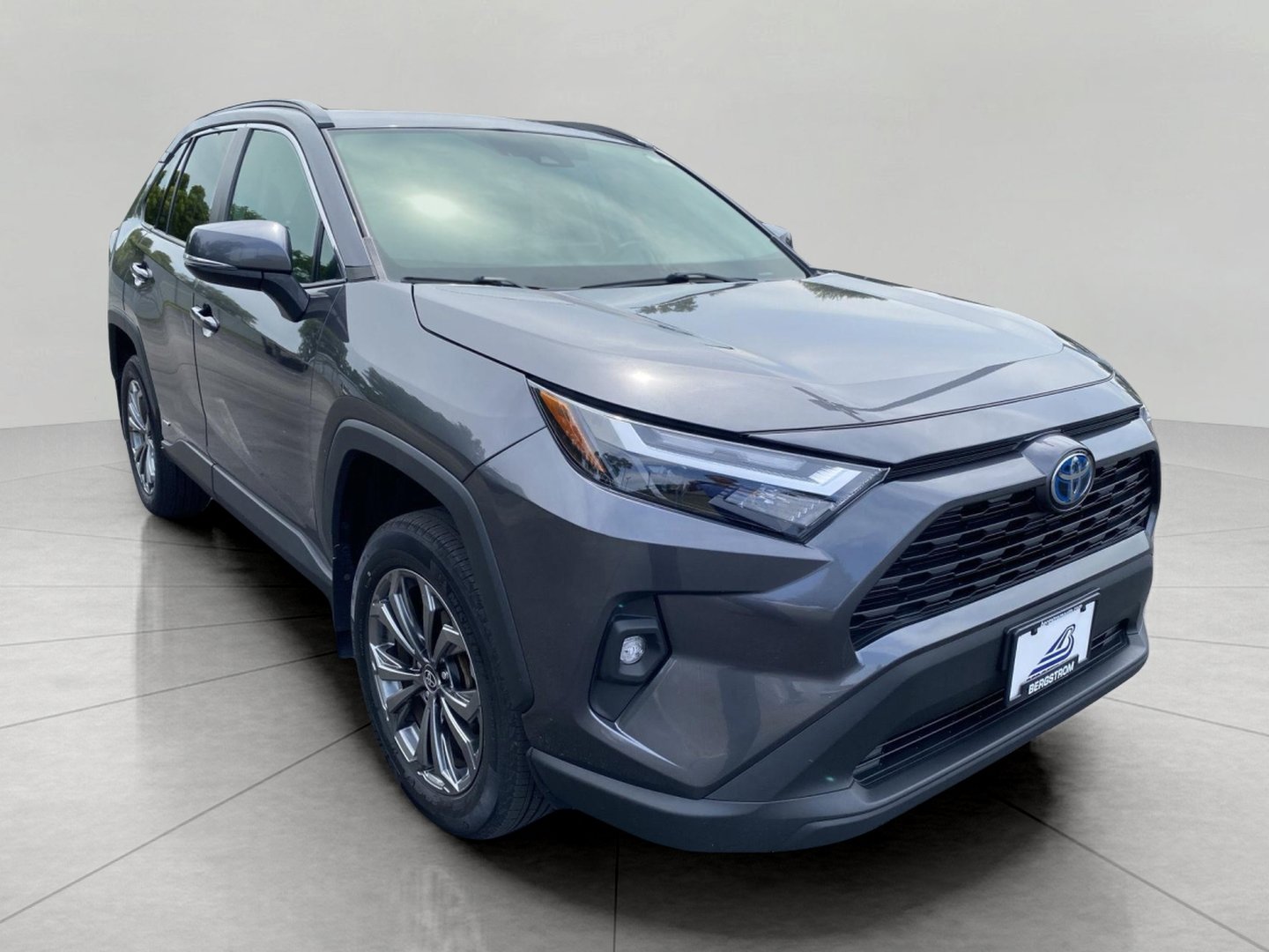 Used 2022 Toyota RAV4 XLE Premium