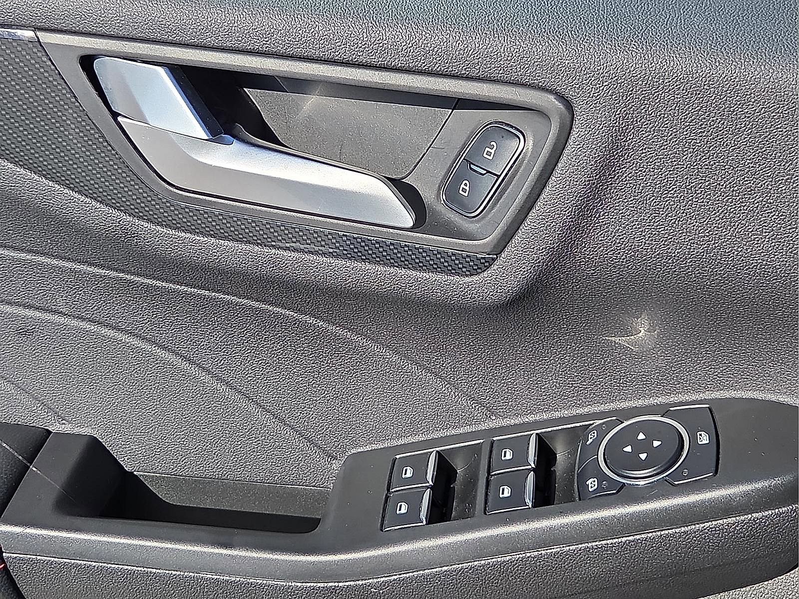 Certified 2023 Ford Escape ST-Line w/ Tech Pack #1 FWD image 13