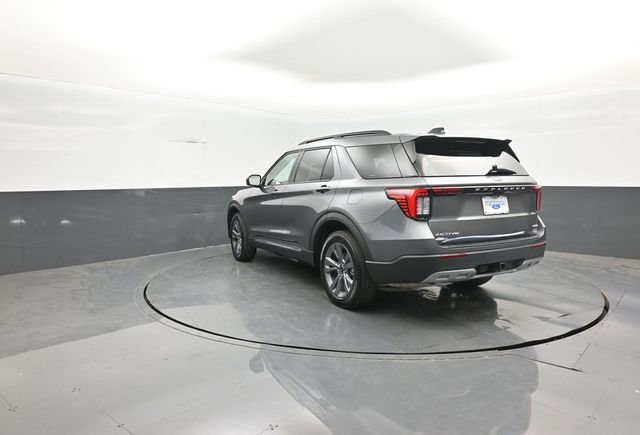 Certified 2025 Ford Explorer Active w/ Active Comfort Package AWD/4WD image 5