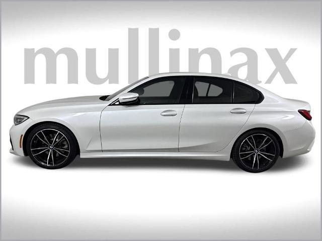Used 2021 BMW 330i Sedan w/ M Sport Package image 13