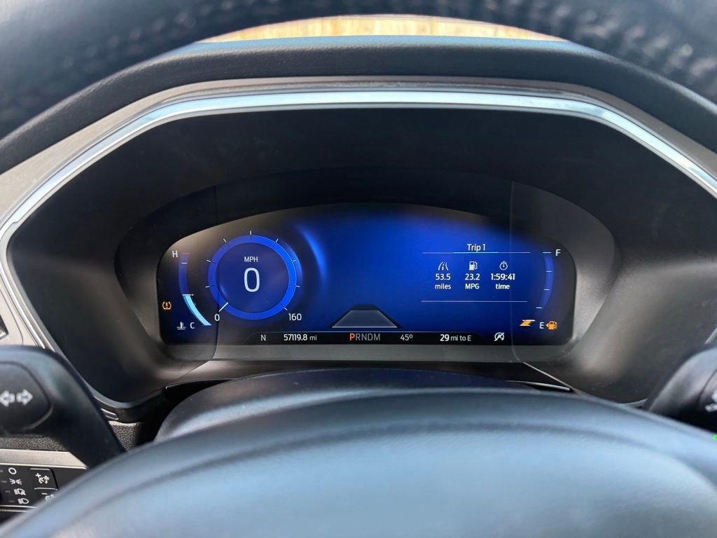 Certified 2020 Ford Escape Titanium image 24