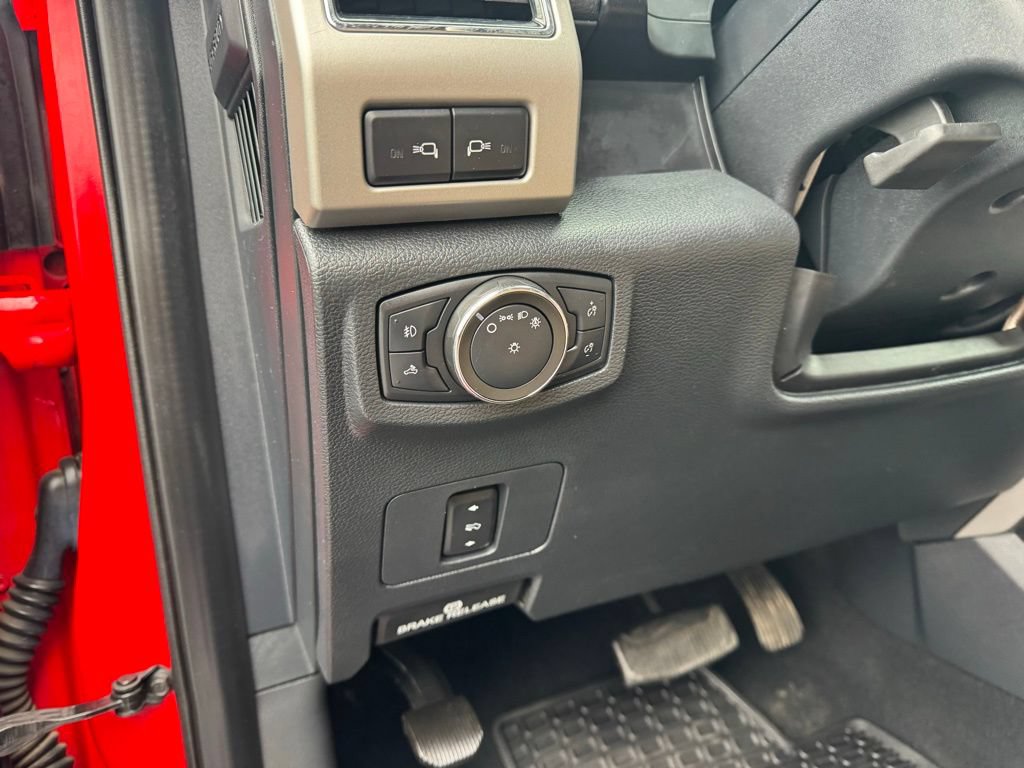 Certified 2022 Ford F250 Lariat w/ Chrome Package AWD/4WD image 4