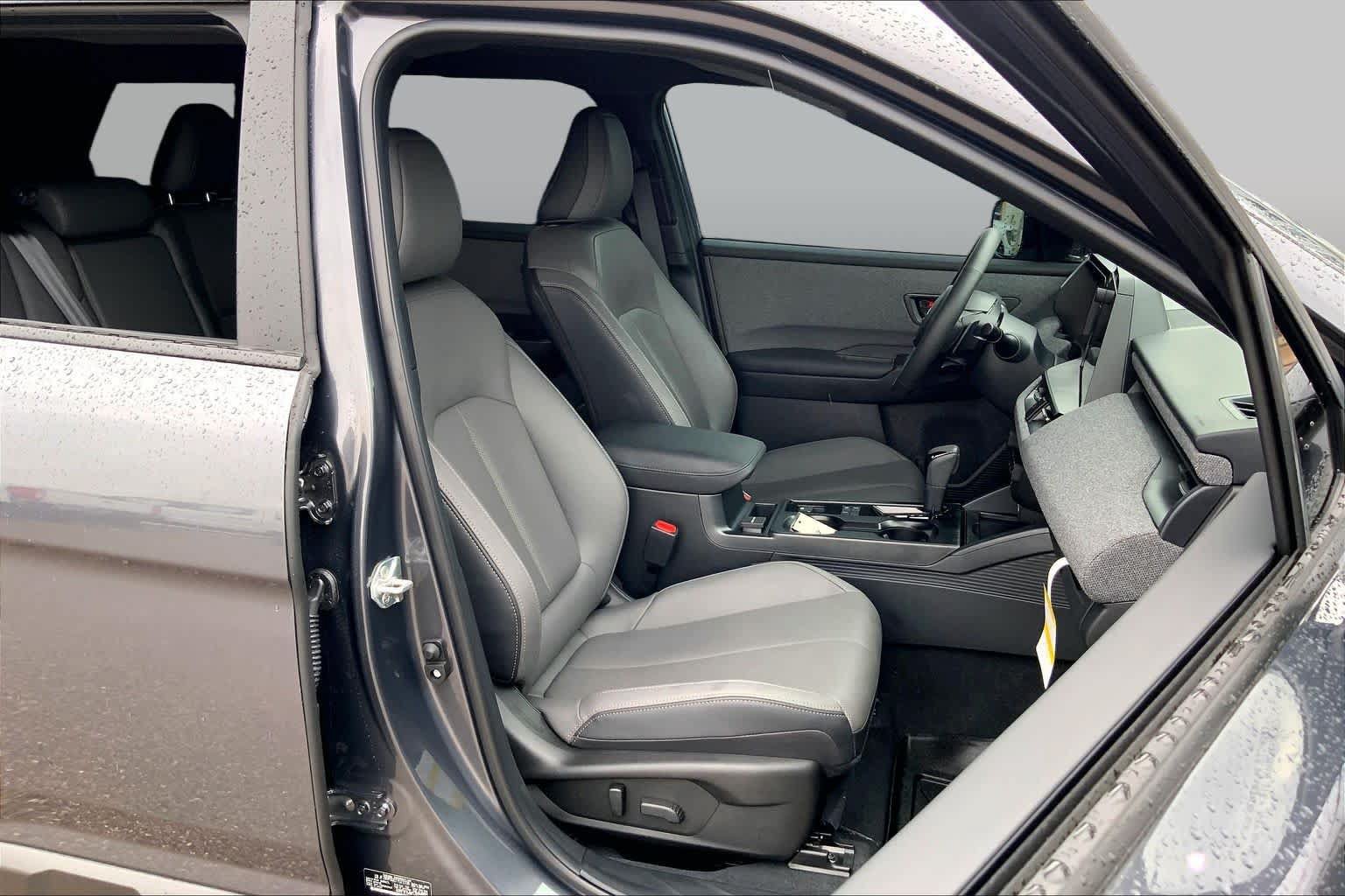 Used 2026 Subaru Outback Limited AWD/4WD image 9