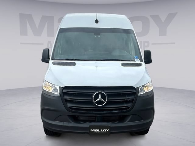 Used 2022 Mercedes-Benz Sprinter 2500 image 8