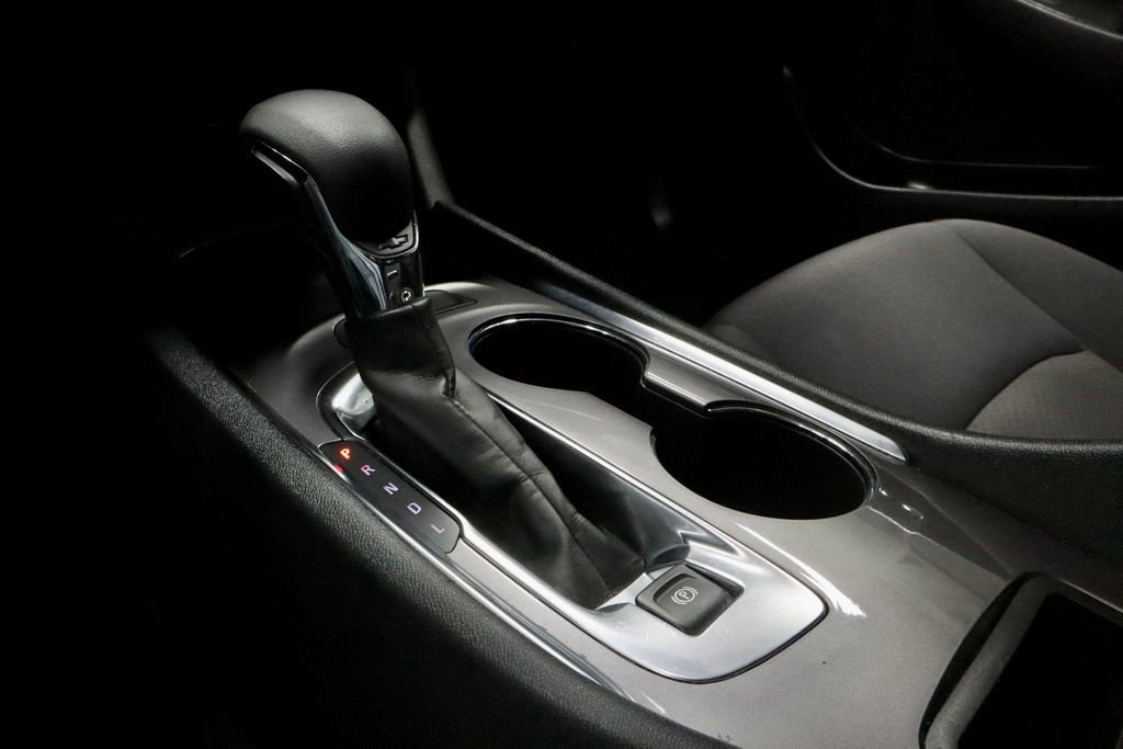 Used 2023 Chevrolet Malibu LT image 33