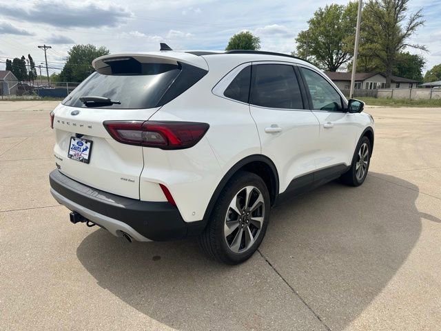 Certified 2024 Ford Escape Platinum w/ Premium Technology Package AWD/4WD image 7