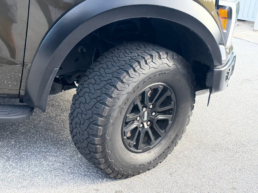 Certified 2024 Ford F150 Raptor AWD/4WD image 10
