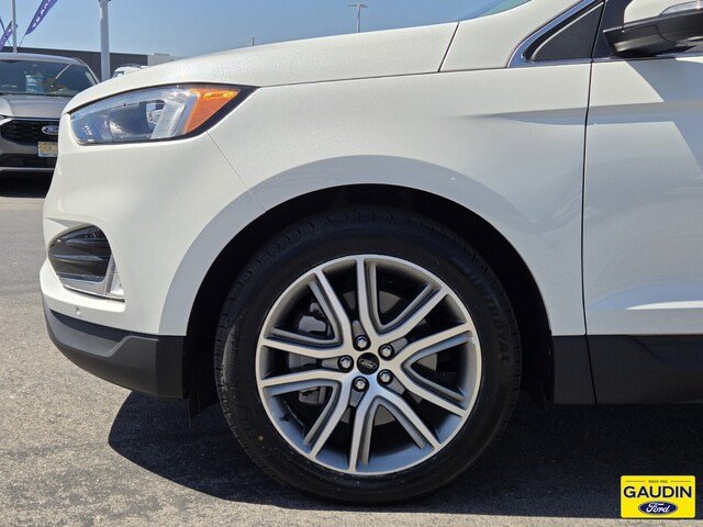 Certified 2023 Ford Edge Titanium w/ Class II Trailer Tow Package AWD/4WD image 10