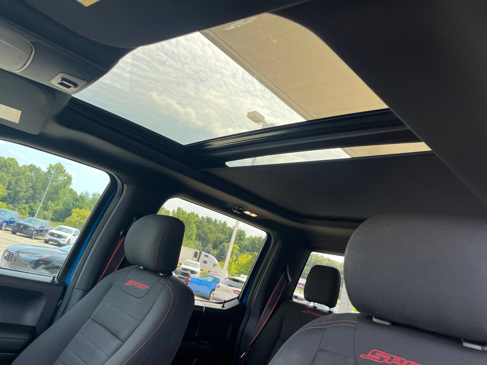 Certified 2019 Ford F150 XLT w/ Equipment Group 302A Luxury AWD/4WD image 11