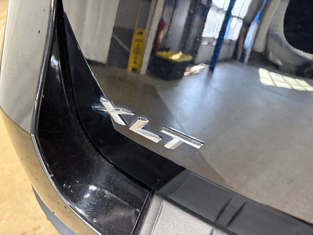 Certified 2023 Ford Explorer XLT w/ Equipment Group 202A image 27