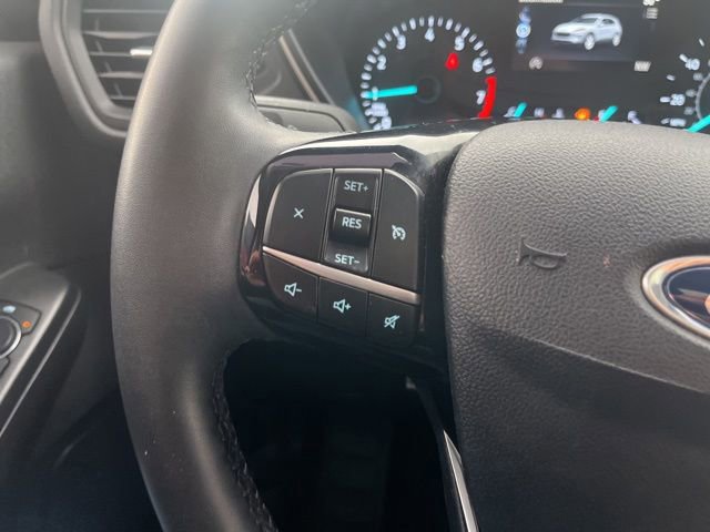 Certified 2022 Ford Escape SE w/ SE Sport Appearance Package image 31