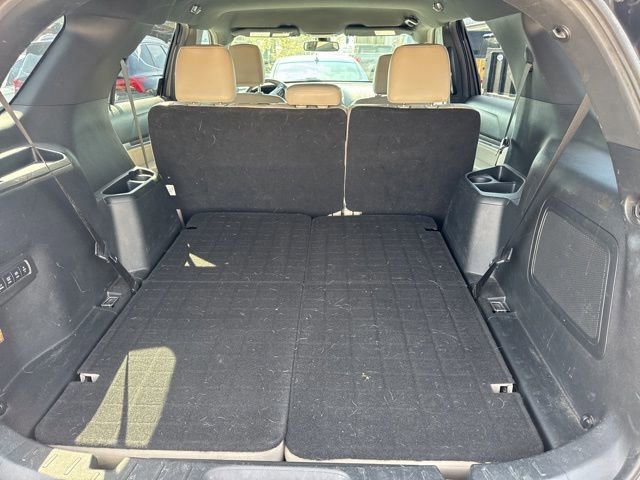 Certified 2019 Ford Explorer Limited w/ Ford Safe & Smart Package image 9