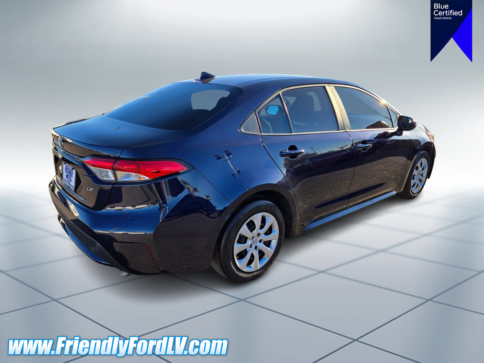 Used 2022 Toyota Corolla LE image 4