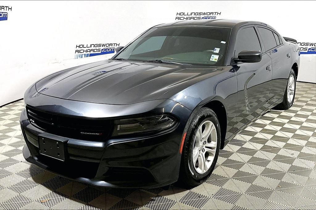 Used 2019 Dodge Charger SXT RWD image 1