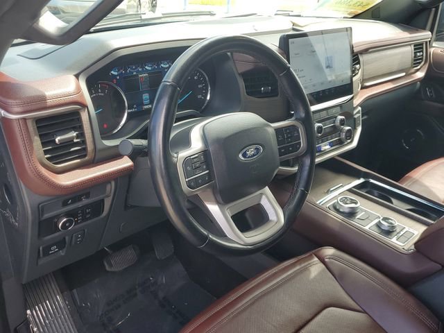 Certified 2023 Ford Expedition Limited image 15