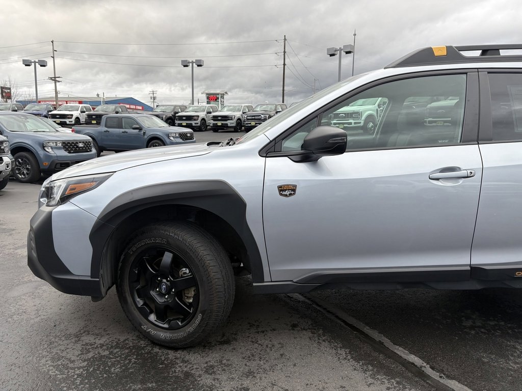 Used 2022 Subaru Outback Wilderness image 13