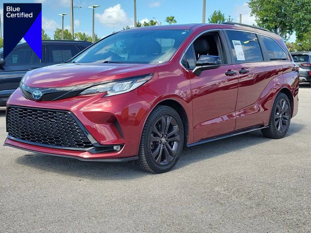 Used 2022 Toyota Sienna XSE