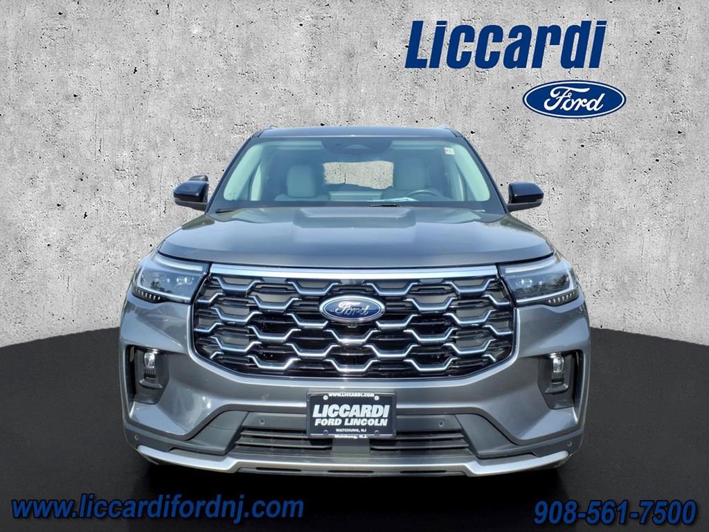 Certified 2025 Ford Explorer Platinum w/ Ultimate Package AWD/4WD image 2